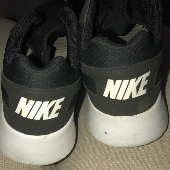 Nikes - Picture 3 of 3